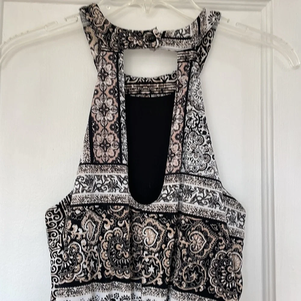 Three Pink Hearts maxi dress black white and tan size small